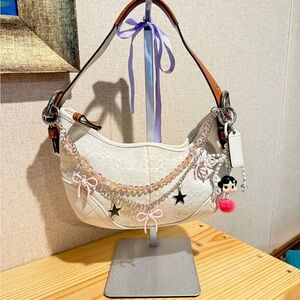 Vintage Coach Signature Jacquard Demi Bag White and brown small Hobo Purse